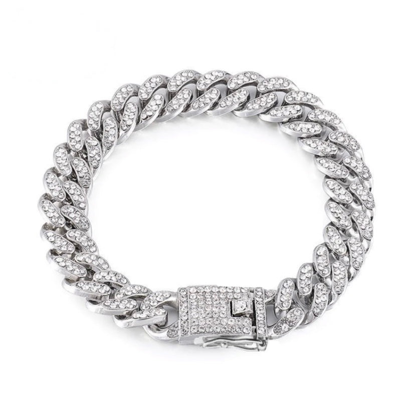 Pet - Cuban link necklace