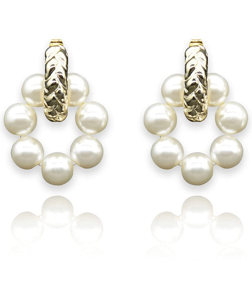 Pearl hoop